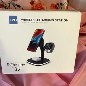5-in-1 Wireless Charging Station
